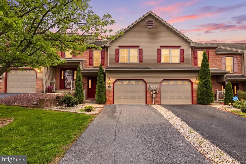 491 SUNDAY DR, Harrisburg, PA 17111
