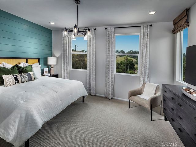 4869 Merida Way, Oceanside, CA 92057