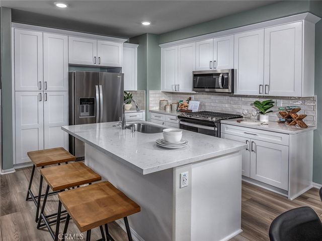 4869 Merida Way, Oceanside, CA 92057