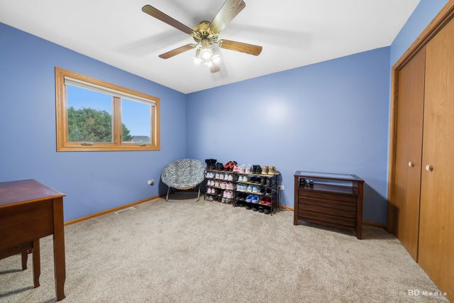 8707 Timbers Pointe Drive, Tinley Park, IL 60487