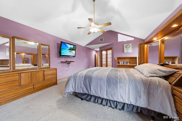 8707 Timbers Pointe Drive, Tinley Park, IL 60487