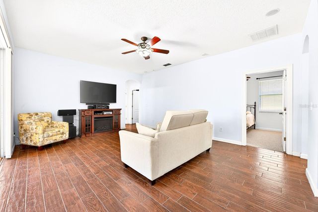 270 VIA RUSSO LANE, Lake Mary, FL 32746