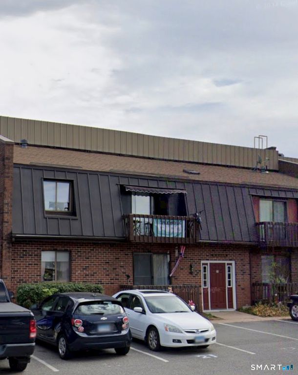 74 Main Street C3, Windsor Locks, CT 06096