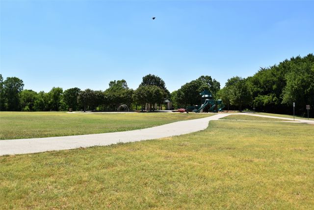 9328 Warren Drive, Mckinney, TX 75071