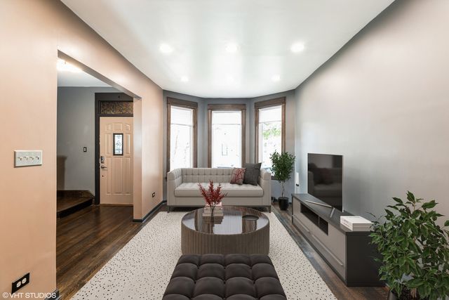 6953 S PRAIRIE Avenue, Chicago, IL 60637