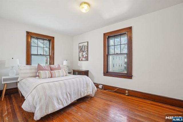 40 8th Street, Clifton, NJ 07011