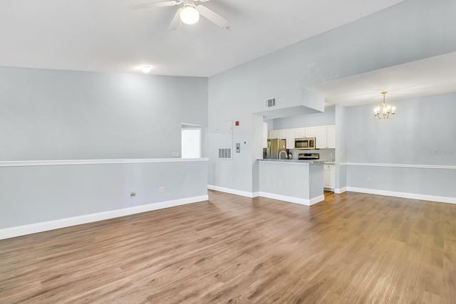 14304 FREDRICKSBURG DRIVE 402, Orlando, FL 32837