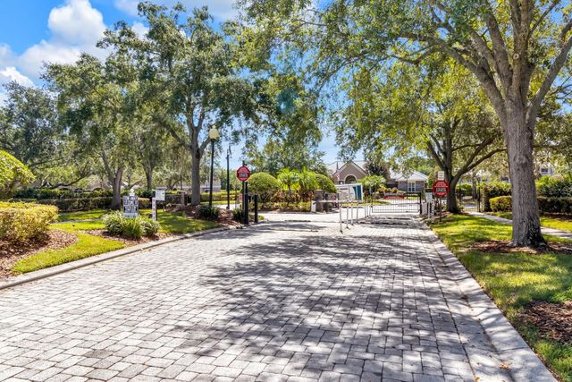 14304 FREDRICKSBURG DRIVE 402, Orlando, FL 32837