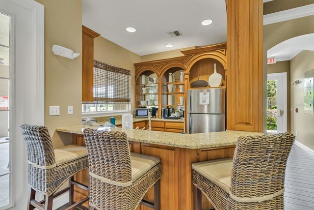 14304 FREDRICKSBURG DRIVE 402, Orlando, FL 32837