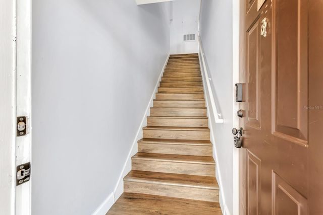 14304 FREDRICKSBURG DRIVE 402, Orlando, FL 32837