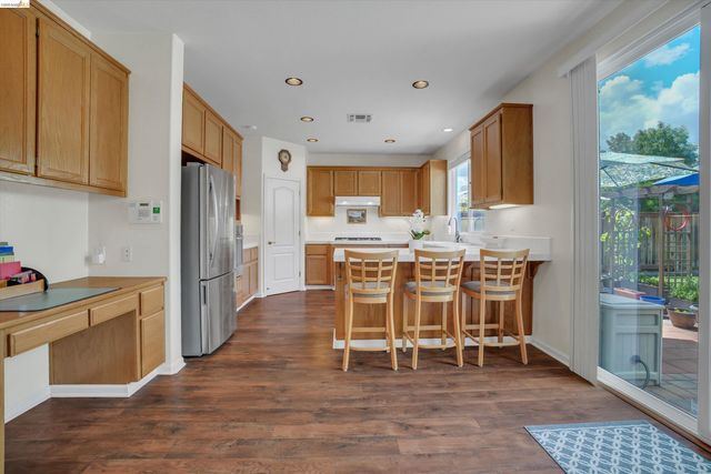 2068 Catalpa Way, Antioch, CA 94509