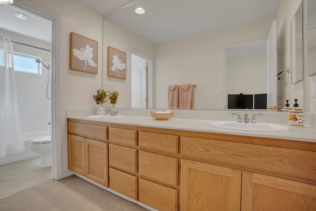 2068 Catalpa Way, Antioch, CA 94509