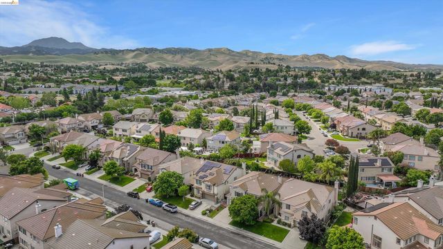 2068 Catalpa Way, Antioch, CA 94509
