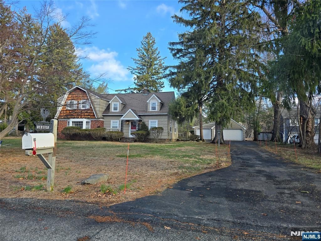 37 Nilsen Avenue, Mahwah, NJ 07430