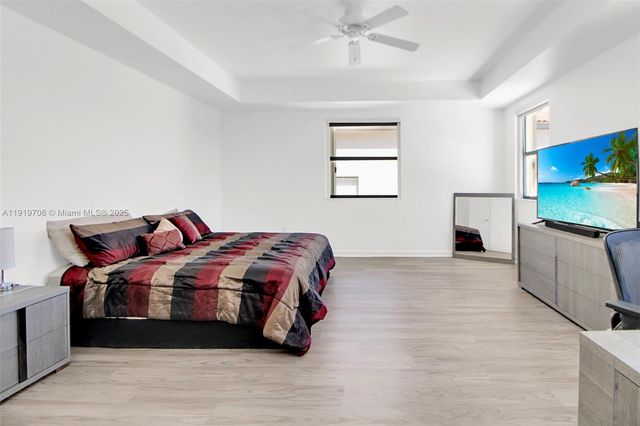 22917 SW 105th Ave, Cutler Bay, FL 33190