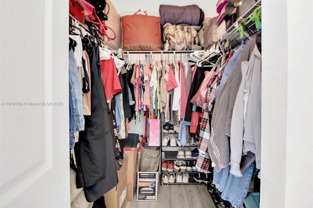 22917 SW 105th Ave, Cutler Bay, FL 33190