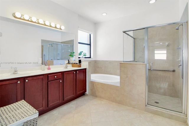 22917 SW 105th Ave, Cutler Bay, FL 33190