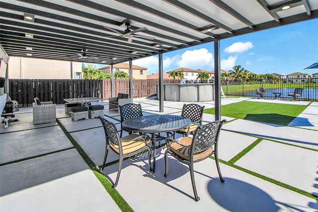 22917 SW 105th Ave, Cutler Bay, FL 33190