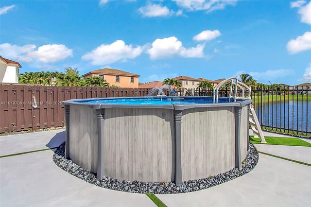 22917 SW 105th Ave, Cutler Bay, FL 33190