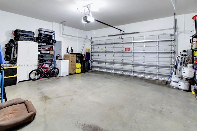 22917 SW 105th Ave, Cutler Bay, FL 33190