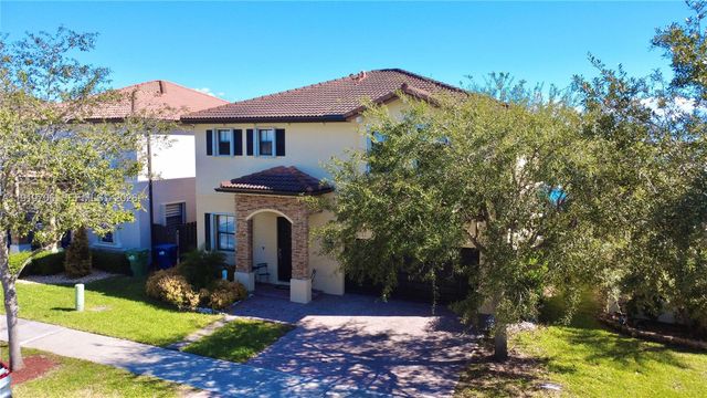 22917 SW 105th Ave, Cutler Bay, FL 33190