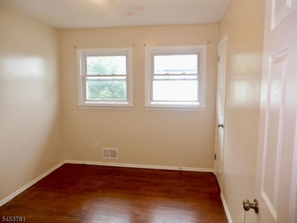 1418 Witherspoon St, Rahway City, NJ 07065 — photo 3