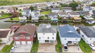 27 N Flamingo Street, La Marque, TX 77568