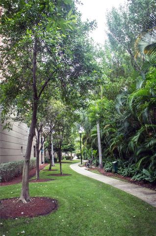 17145 N Bay Rd 4313, Sunny Isles Beach, FL 33160