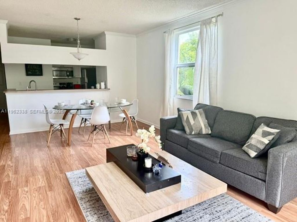 17145 N Bay Rd 4313, Sunny Isles Beach, FL 33160