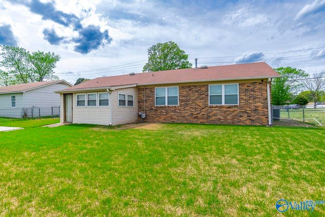 3204 Sandlin Road SW, Decatur, AL 35603