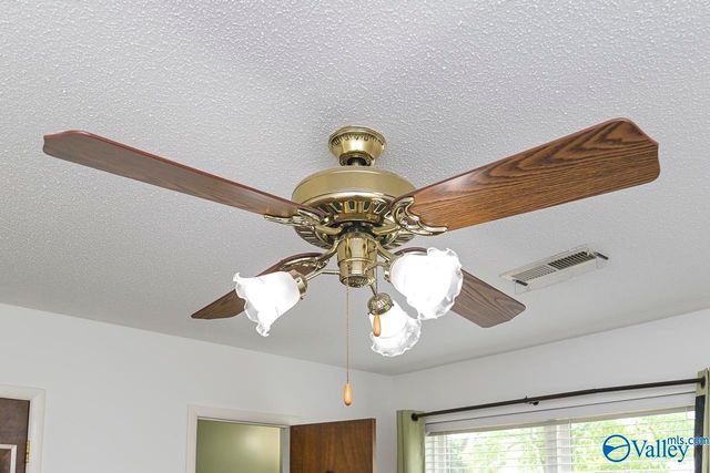 3204 Sandlin Road SW, Decatur, AL 35603