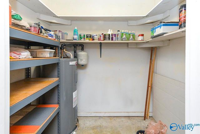 3204 Sandlin Road SW, Decatur, AL 35603