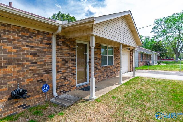 3204 Sandlin Road SW, Decatur, AL 35603