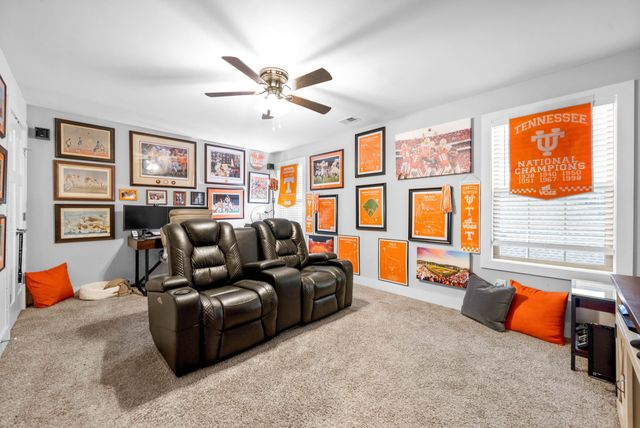 732 Jersey Dr, Clarksville, TN 37043