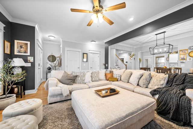 732 Jersey Dr, Clarksville, TN 37043
