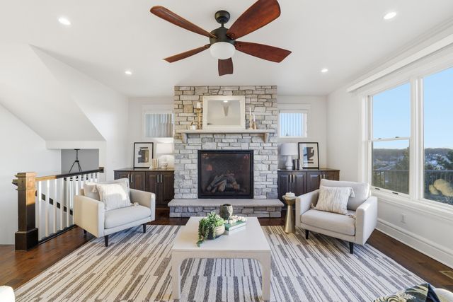 5425 Niagara Lane N, Plymouth, MN 55446