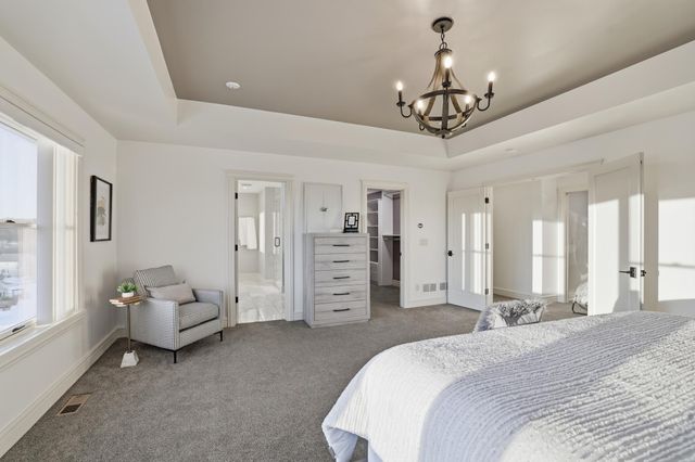 5425 Niagara Lane N, Plymouth, MN 55446