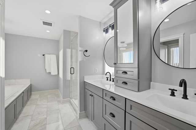 5425 Niagara Lane N, Plymouth, MN 55446