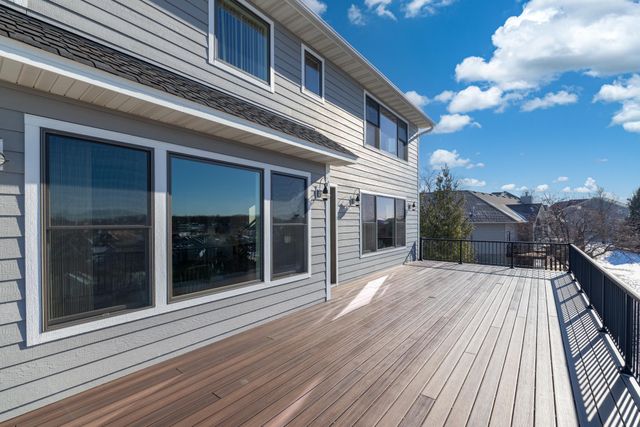 5425 Niagara Lane N, Plymouth, MN 55446