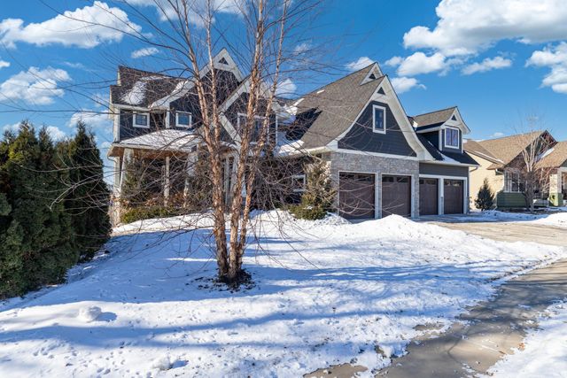 5425 Niagara Lane N, Plymouth, MN 55446