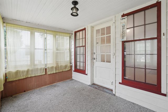 1301 Hammond Avenue, Waterloo, IA 50702