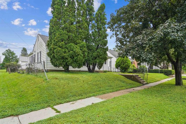 1301 Hammond Avenue, Waterloo, IA 50702