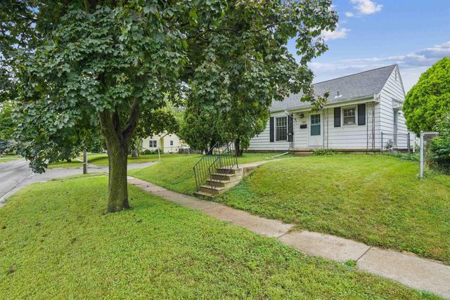 1301 Hammond Avenue, Waterloo, IA 50702