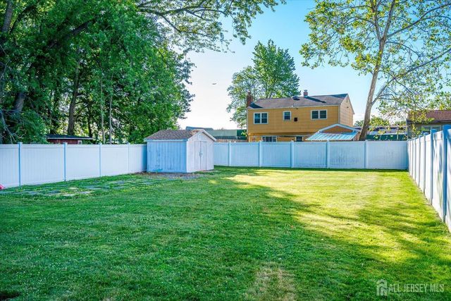 320 Demorest Avenue, Avenel, NJ 07001