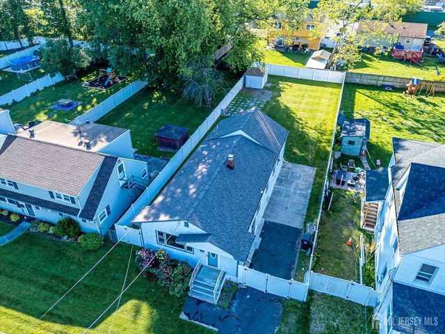 320 Demorest Avenue, Avenel, NJ 07001