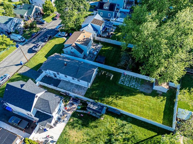 320 Demorest Avenue, Avenel, NJ 07001