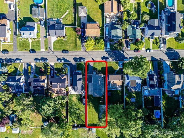 320 Demorest Avenue, Avenel, NJ 07001