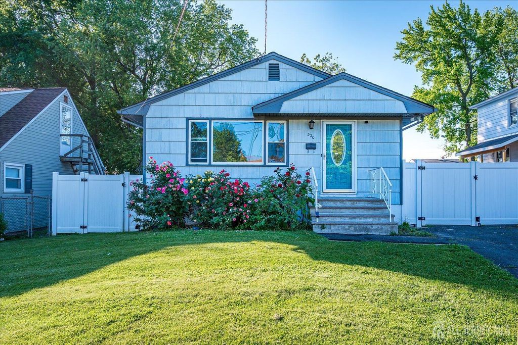 320 Demorest Avenue, Avenel, NJ 07001