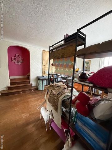 810 S Franklin Avenue, Flint, MI 48503
