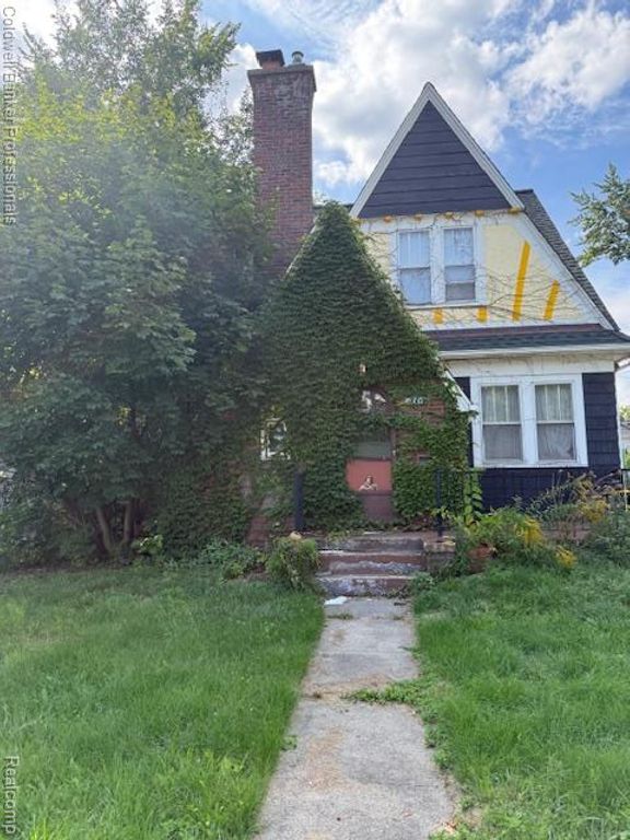 810 S Franklin Avenue, Flint, MI 48503
